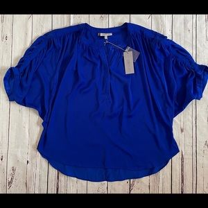 Women’s top NWT royal bright blue 3/4 sleeve XL